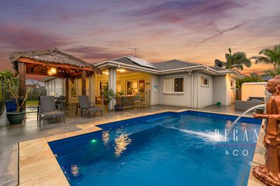 5 Angophora Close