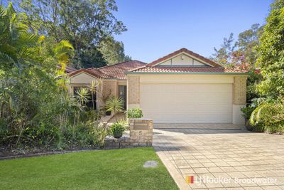 5 Coachwood Crescent