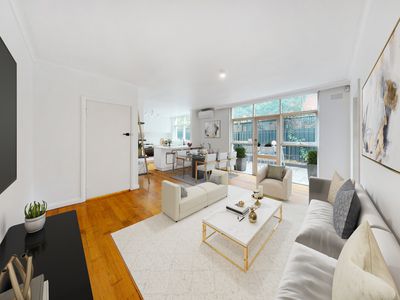 2/15 Illawarra Road