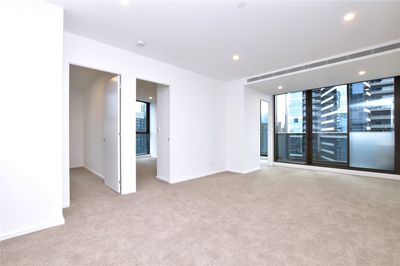 2207/81 City Road