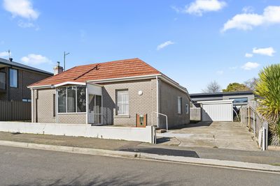 4/6 Binalong Avenue